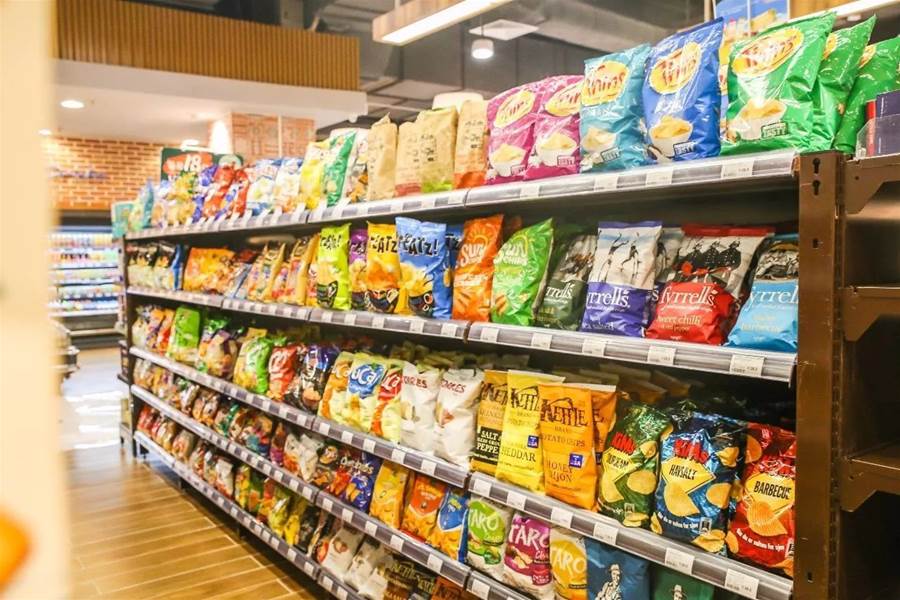藏在超市角落的6種「不起眼」零食，遇見多囤上一些，好吃還不貴